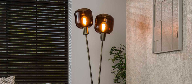 Metalen vloerlampen