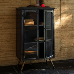 Kast Denza