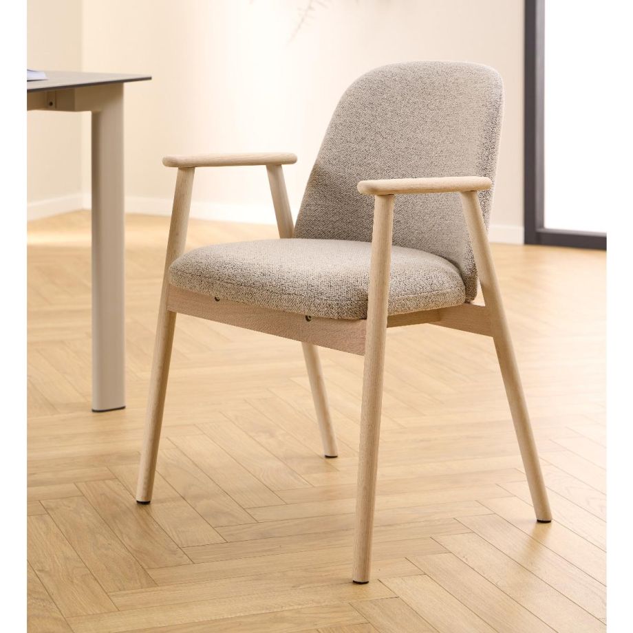 Nøra Lenny armstoel | oak onderstel | stof Monza - beige