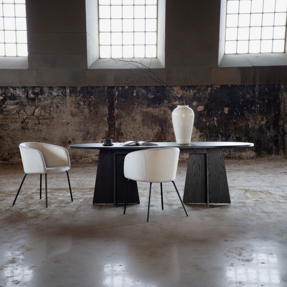 Svea Liro deens ovale eettafel - 230 x 115 cm - zwart