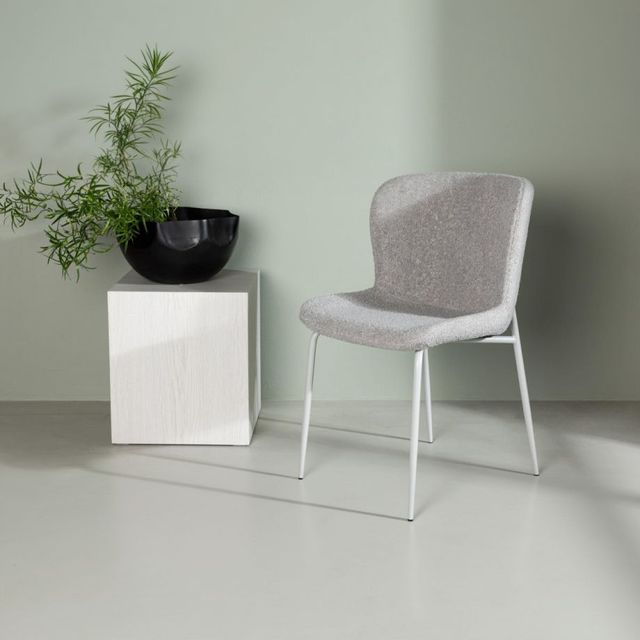Svea Miko eetkamerstoel - boucle - wit