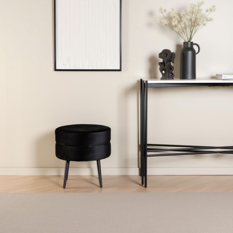 Svea Zane hocker - velvet - zwart