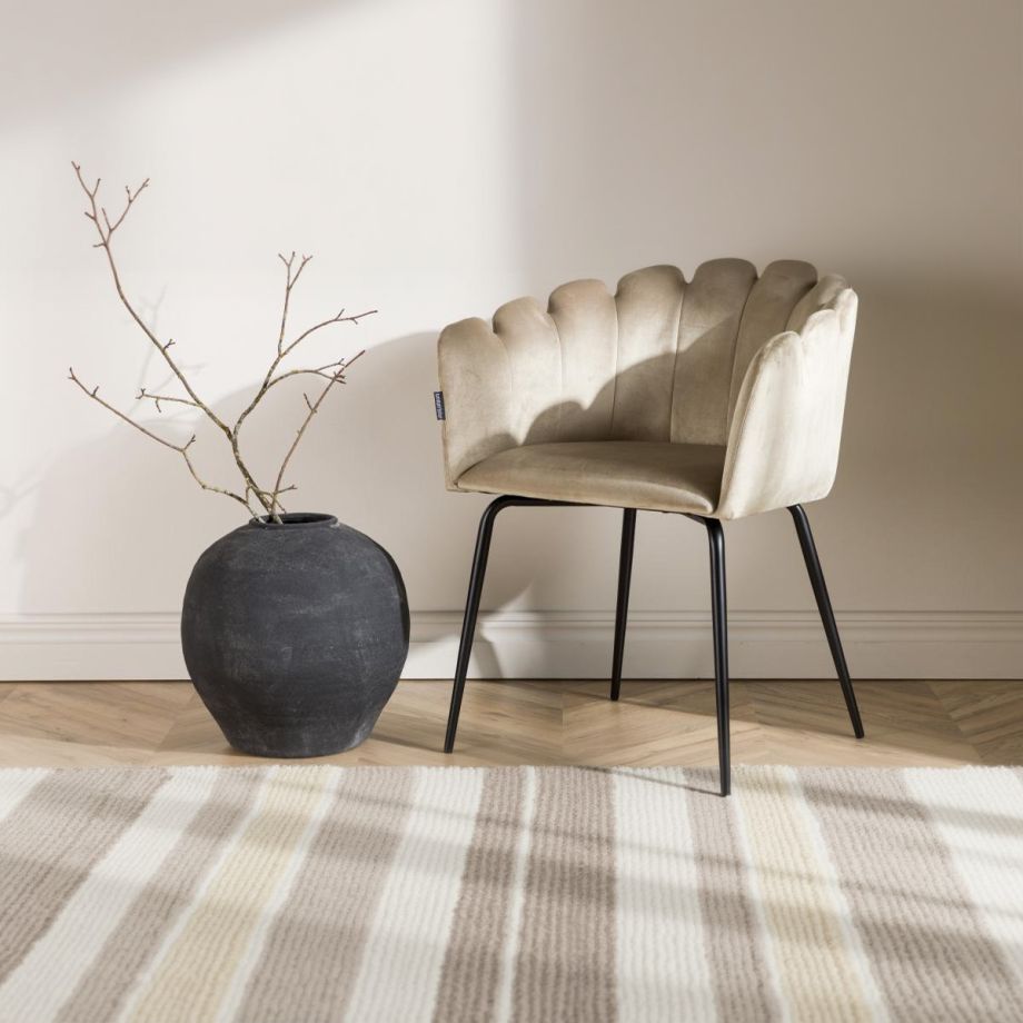 Svea Mahlim eetkamerstoel - met armleuning - beige