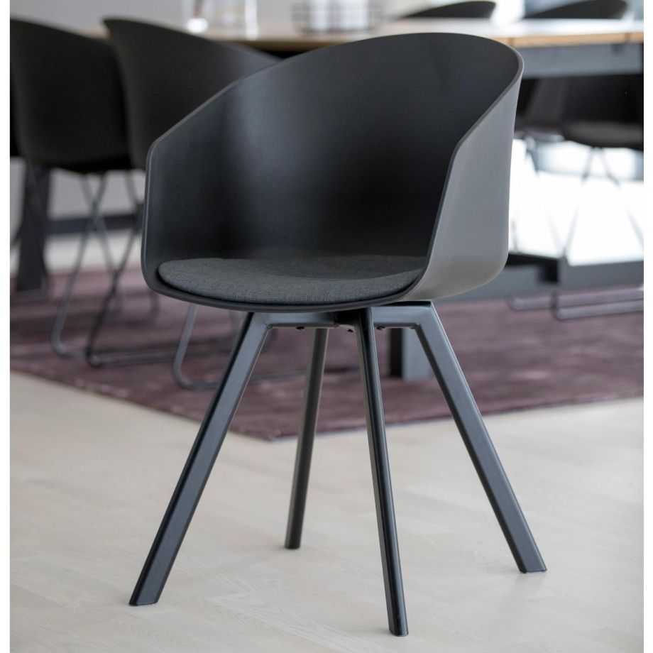 Nøra Teneo armstoel | zwart metaal onderstel | stof Spy - grijs