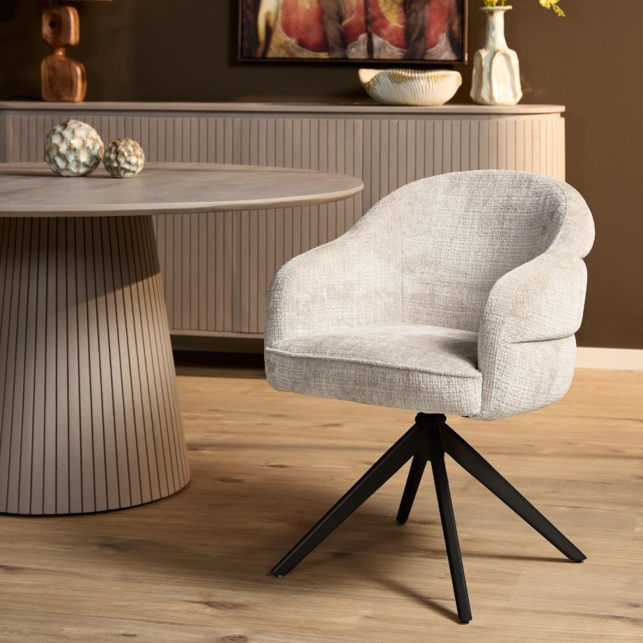 Eetkamerstoel Bella zwarte poot