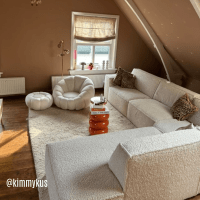 Olivia fauteuil teddy wit (incl. hocker) - Showroommodel