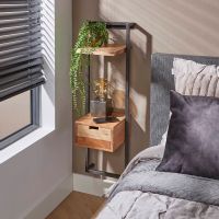 Alex nachtkastje hout/metaal 30x100 cm van het woonmerk Fraaai