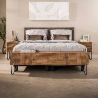 Fraaai Pioter nachtkastje 2 lades massief mango - zand