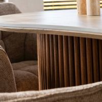 Fraaai Dexter eettafel organisch 215 cm keramiek - beige