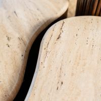 Organische salontafel Mari - 83x72x34 cm - Mango hout & travertin