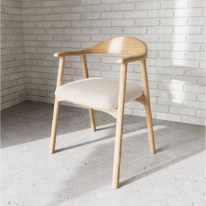 Lykke armstoel | naturel oak onderstel | stof Apia