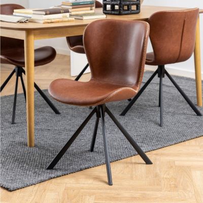 Nøra Aino eetkamerstoel | zwart metaal onderstel | PU retro - cognac